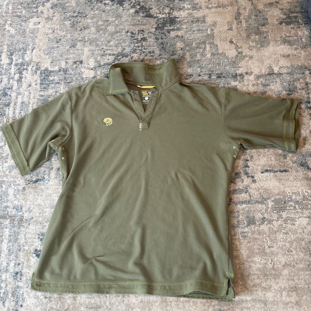 Men’s Mountain Hardwear Collared Shirt